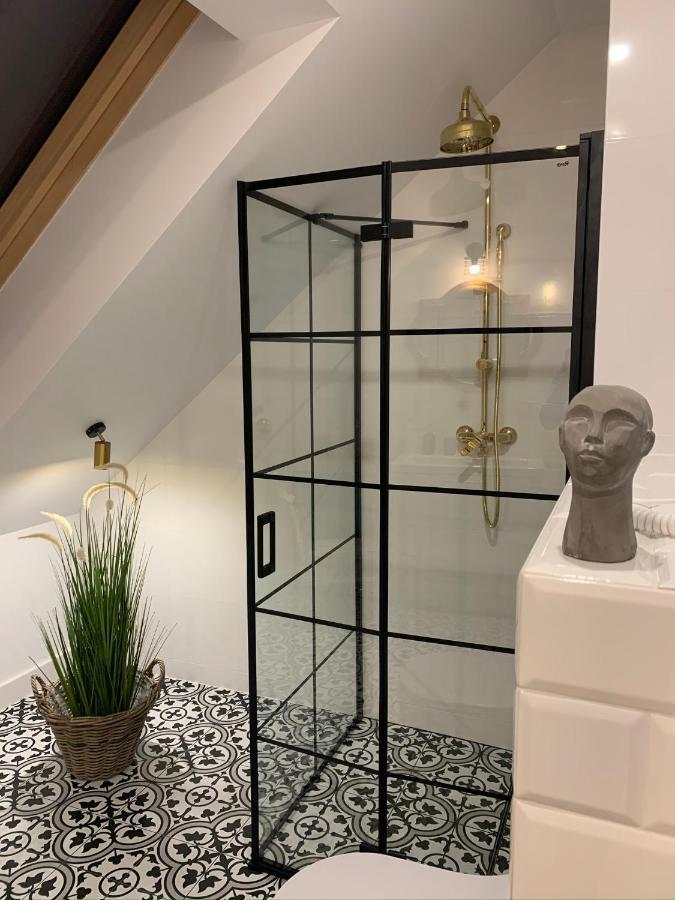 Apartamenty Kamienica Arte 5 Stolpmünde Exterior foto